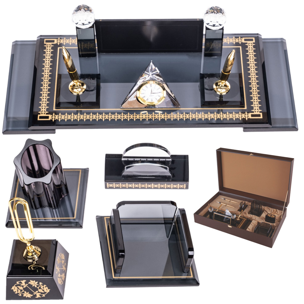 6725 Kristal Masa Takımı